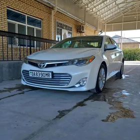 Toyota Avalon 2013