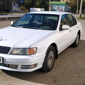 Nissan Cefiro 1995