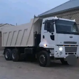 Ford Cargo 3535D 2014