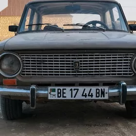 Lada 2104 1988
