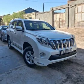 Toyota Land Cruiser Prado 2014