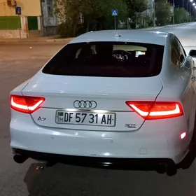 Audi A7 2012