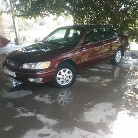 Toyota Camry 2000