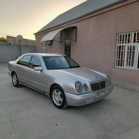 Mercedes-Benz E320 1998