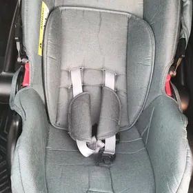 Çaga maşyn oturgyç