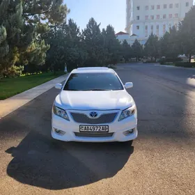 Toyota Camry 2010