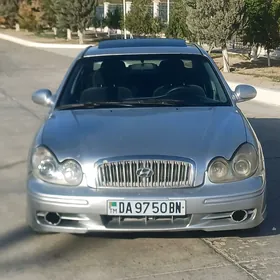 Hyundai Sonata 2002