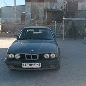 BMW 520 1989