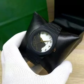 Carbon karbon sagat часы