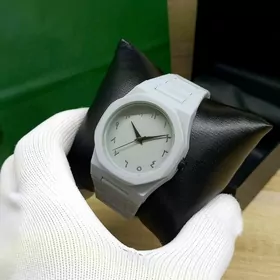 Karbon sagat часы