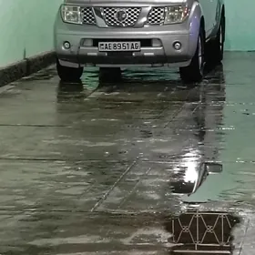 Nissan Pathfinder 2005