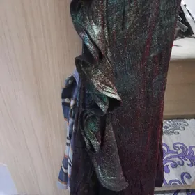 Платье вечернее