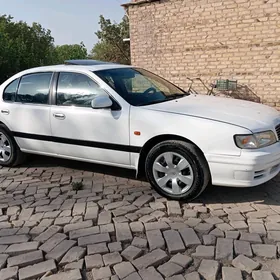 Nissan Cefiro 1996