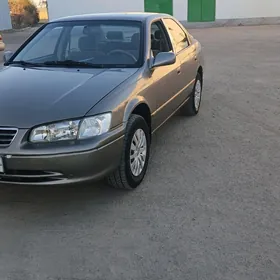Toyota Camry 1997