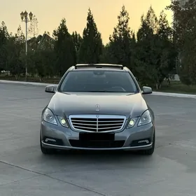 Mercedes-Benz E350 2010