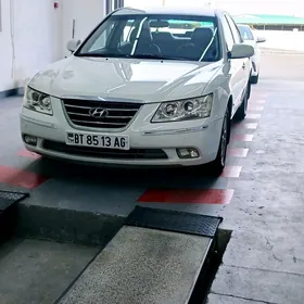 Hyundai Sonata 2008