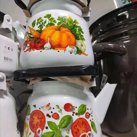 Rasisski demir caynek