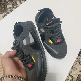 Nike Cortez 40р кроссовки