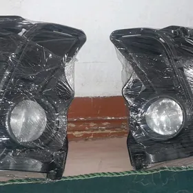 TOYOTA HAYLANDR zapj