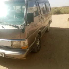Toyota Hiace 1988