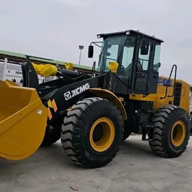XCMG ZL50 2025