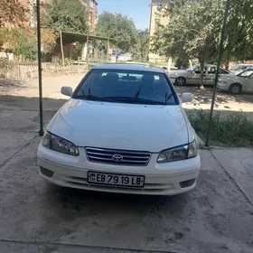 Toyota Camry 1997