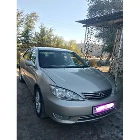 Toyota Camry 2005