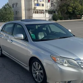 Toyota Avalon 2011