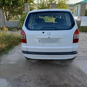 Opel Zafira 2003