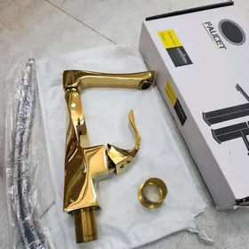 grant smistitel kuhni