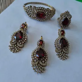 Zulal kumush komplekt