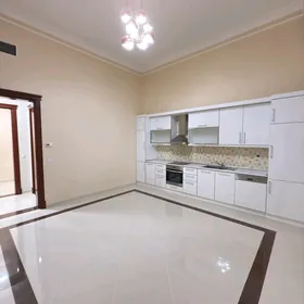 Elitka Moskowskiy 3 komnat