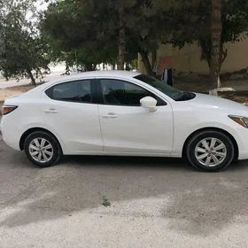 Toyota Yaris iA 2017