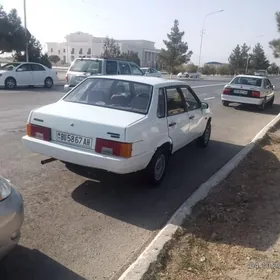 Lada 21099 2000