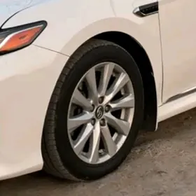 camry diska 17 lik radnoy