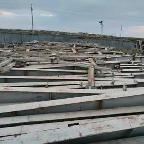 satlyk  demir material