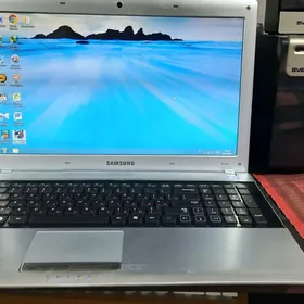 Noutbuk I3 SamsunG