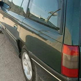 Opel Omega 1996
