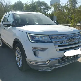 Ford Explorer 2019