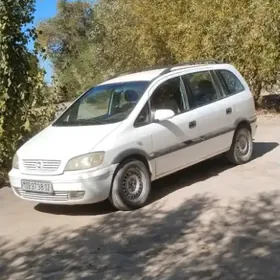 Opel Zafira 2001