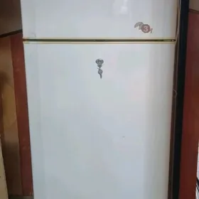 Холодильник holodilnik