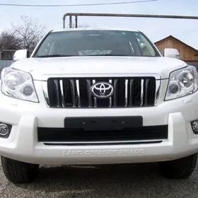 Toyota Prado 2013 morda zawotskoy