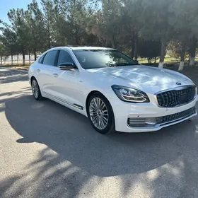 Kia K900 2020