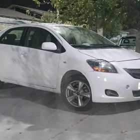 Toyota Yaris 2008