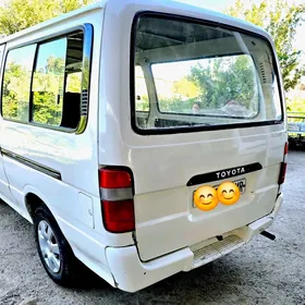 Toyota Hiace 1998