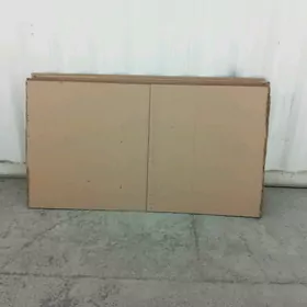 Karton çorny patalok