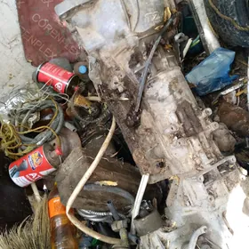 коробка  превия 4вд