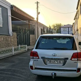Toyota Land Cruiser 2010