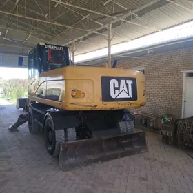 Caterpillar Excavator 2008