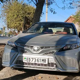 Toyota Camry 2022